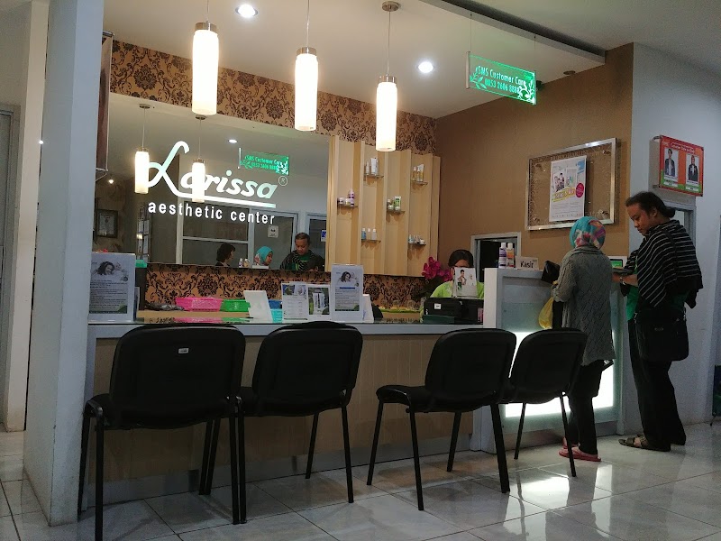 Kesehatan & Kecantikan Alami: Rahasia di Balik Klinik Herbal Karyasari Cilacap